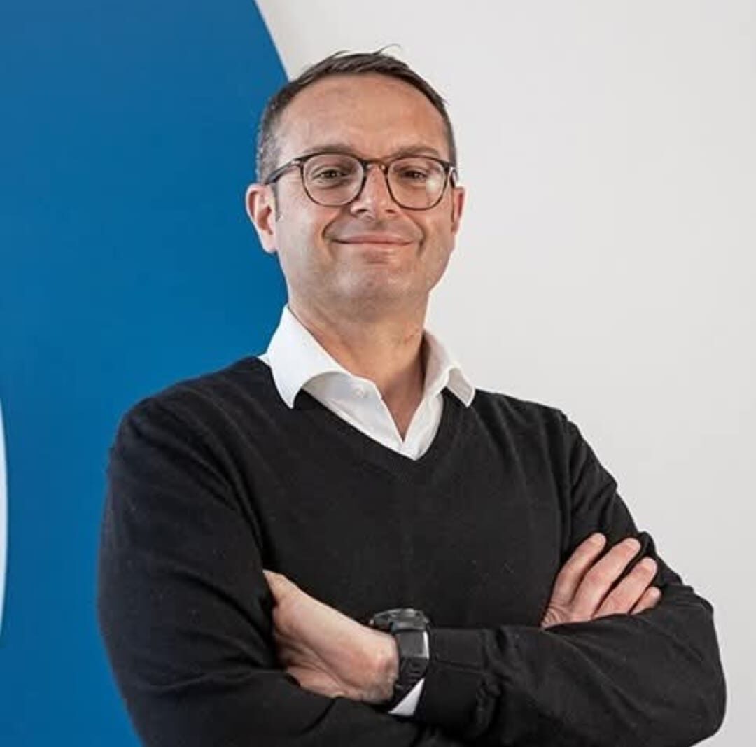 Intercettiamo bisogni, realizziamo servizi: YOMAX Impresa Multiservizi Immagine