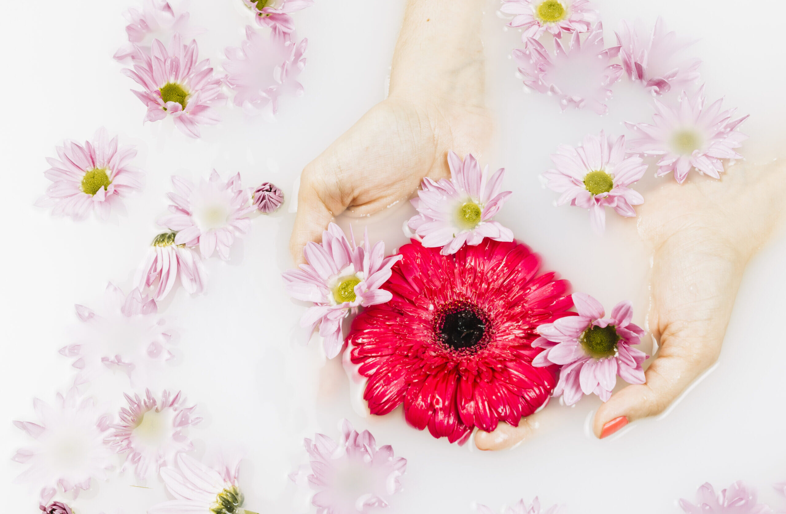 Sfatare i tabù sulla medicina estetica femminile e valorizzare il benessere psicofisico con la Dott.ssa Paola Viggiani Immagine