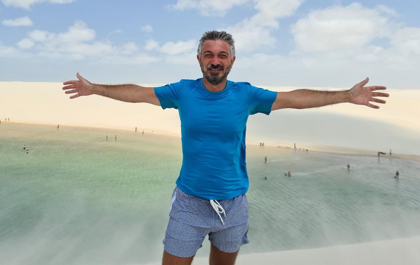 Se il successo è un muro sbagliato: il coraggio di scendere la scala con Mirko Sergi Immagine