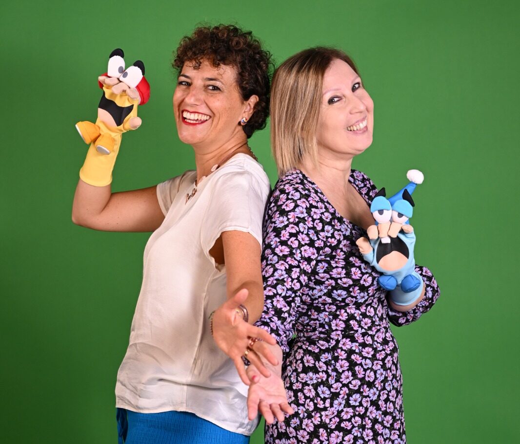 Bolle di Sapone di Veronica Malgioglio e Maura Marenghi: due amiche, due voci e due puppets! Immagine