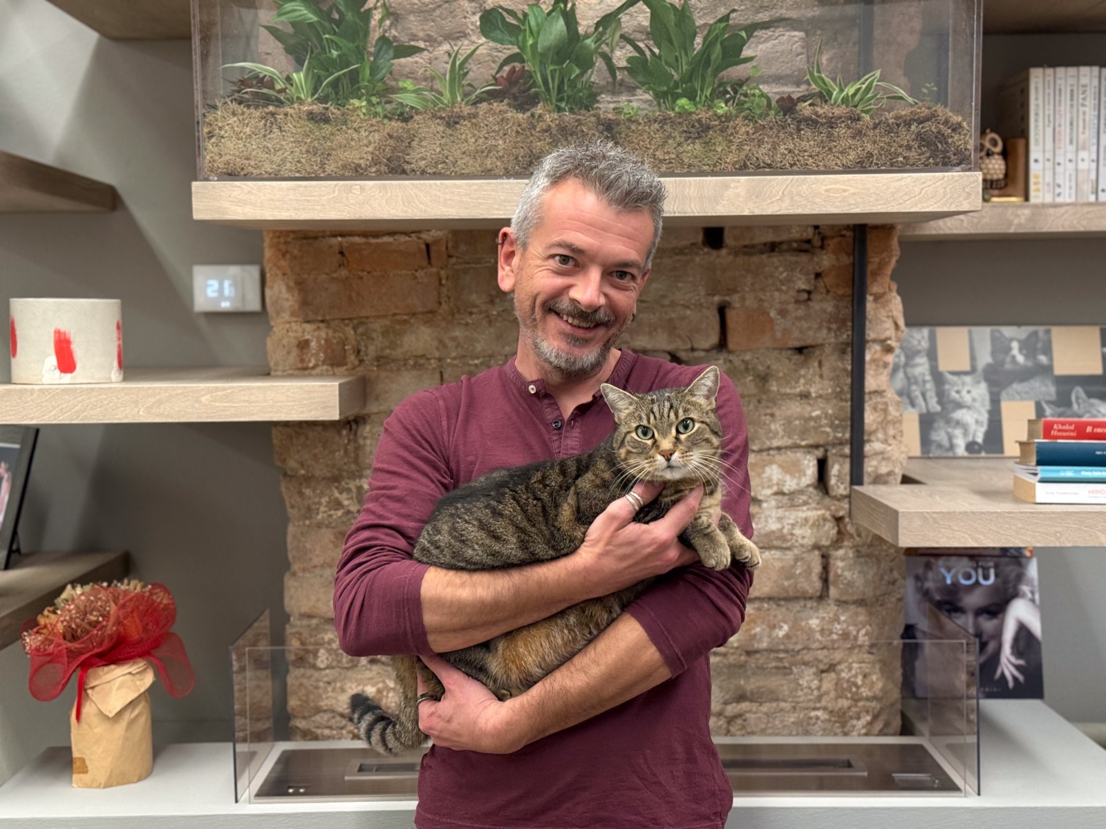 SymbioCat Design: ripensare la casa come spazio condiviso tra persona e gatto immagine