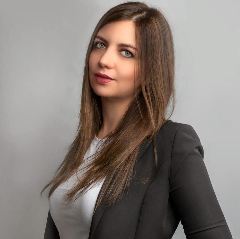 Fractional Project Manager Online, Imprenditrice Offline: chi è Manuela Atzedi, ideatrice de “La Candela dei Desideri” Agenzia Regali immagine