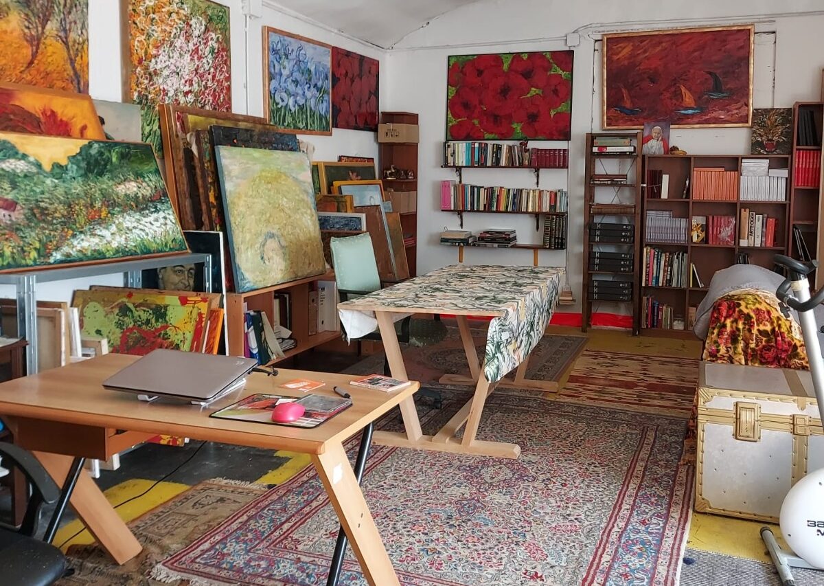 Principia Bruna Rosco: la narrazione di una donna poliedrica alla ricerca della verità Immagine