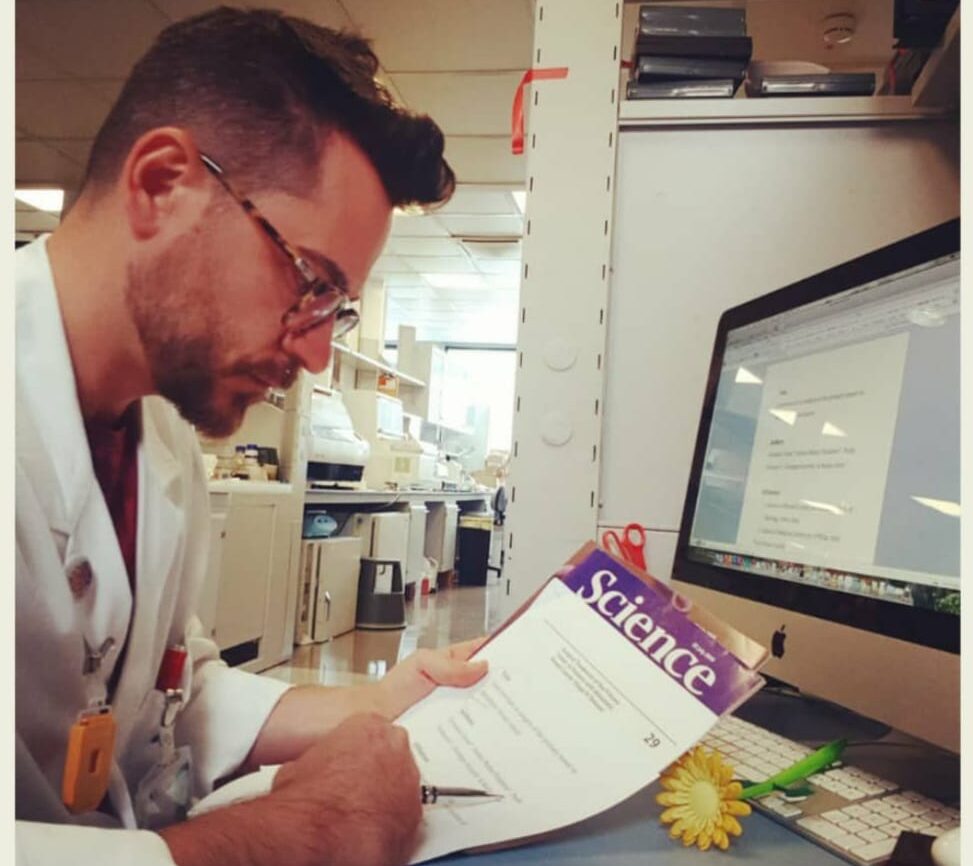 Intervista al Prof. Dott. Giovanni Corso – Accademico e Chirurgo Italiano tra ricerca e prevenzione oncologica Immagine