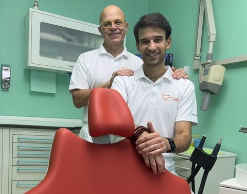 Occlusione dentale e postura: come il morso può influire sulla schiena. Lo spiegano il Dott. Mattia Vercelloni e il Dott. Claudio Vercelloni immagine