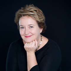 I tarocchi in psicoterapia: uno strumento per curare l’inconscio secondo MariaGiovanna Luini Immagine