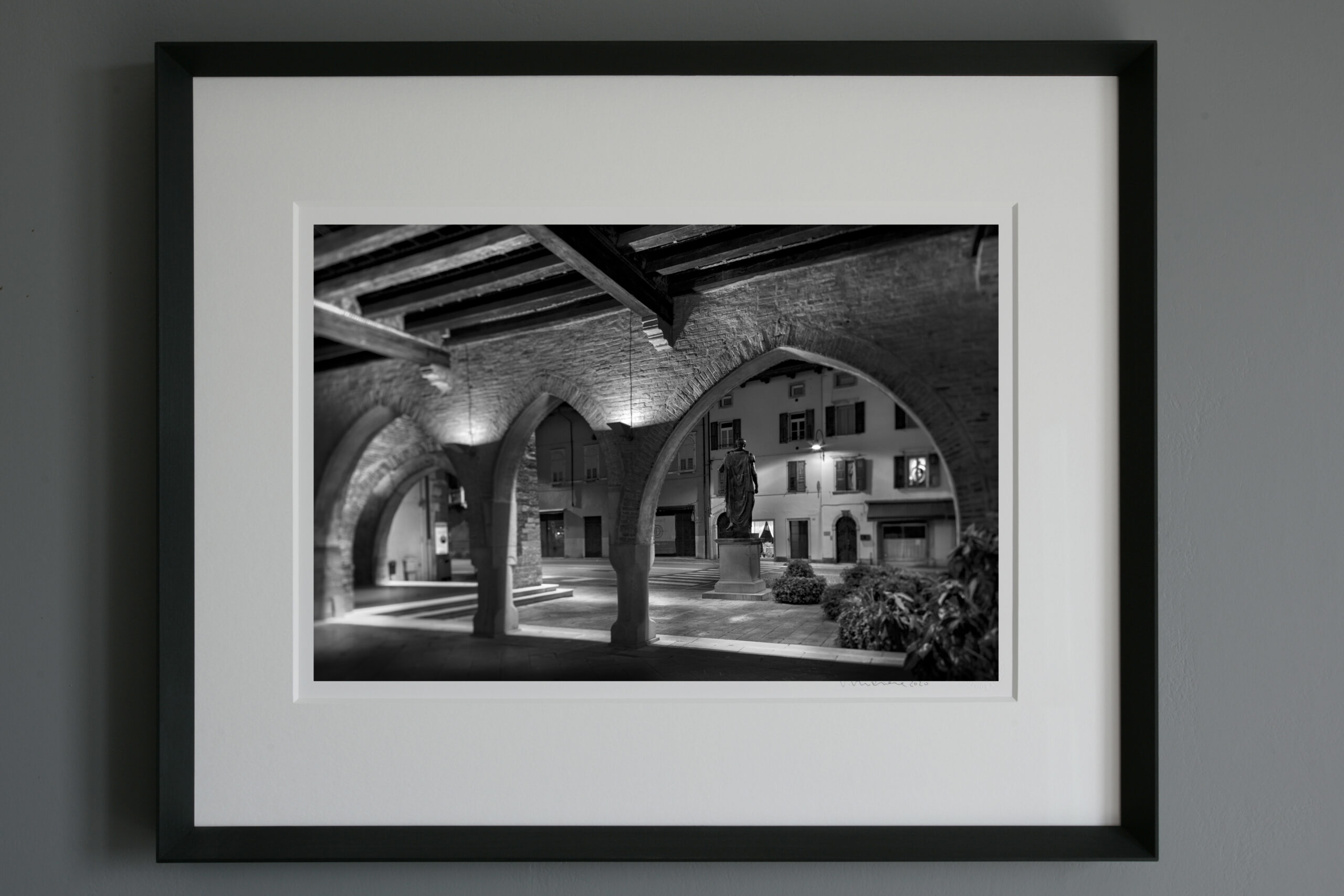 Vincenzo Milione: quarant’anni di fotografia tra architettura, design e ricerca artistica. Un percorso professionale dedicato alla fotografia immagine
