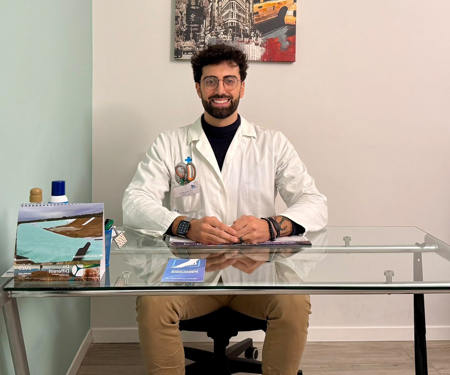 Il piede è il fondamento del movimento: il ruolo del Podoiatra-Podologo nella medicina moderna con il Dott. Cesare Panseri immagine