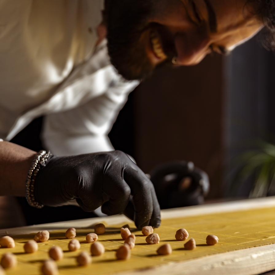 Prima la materia, poi il piatto: la cucina tradizionale d’Autore di Alberto Sandrini al ristorante Medea immagine